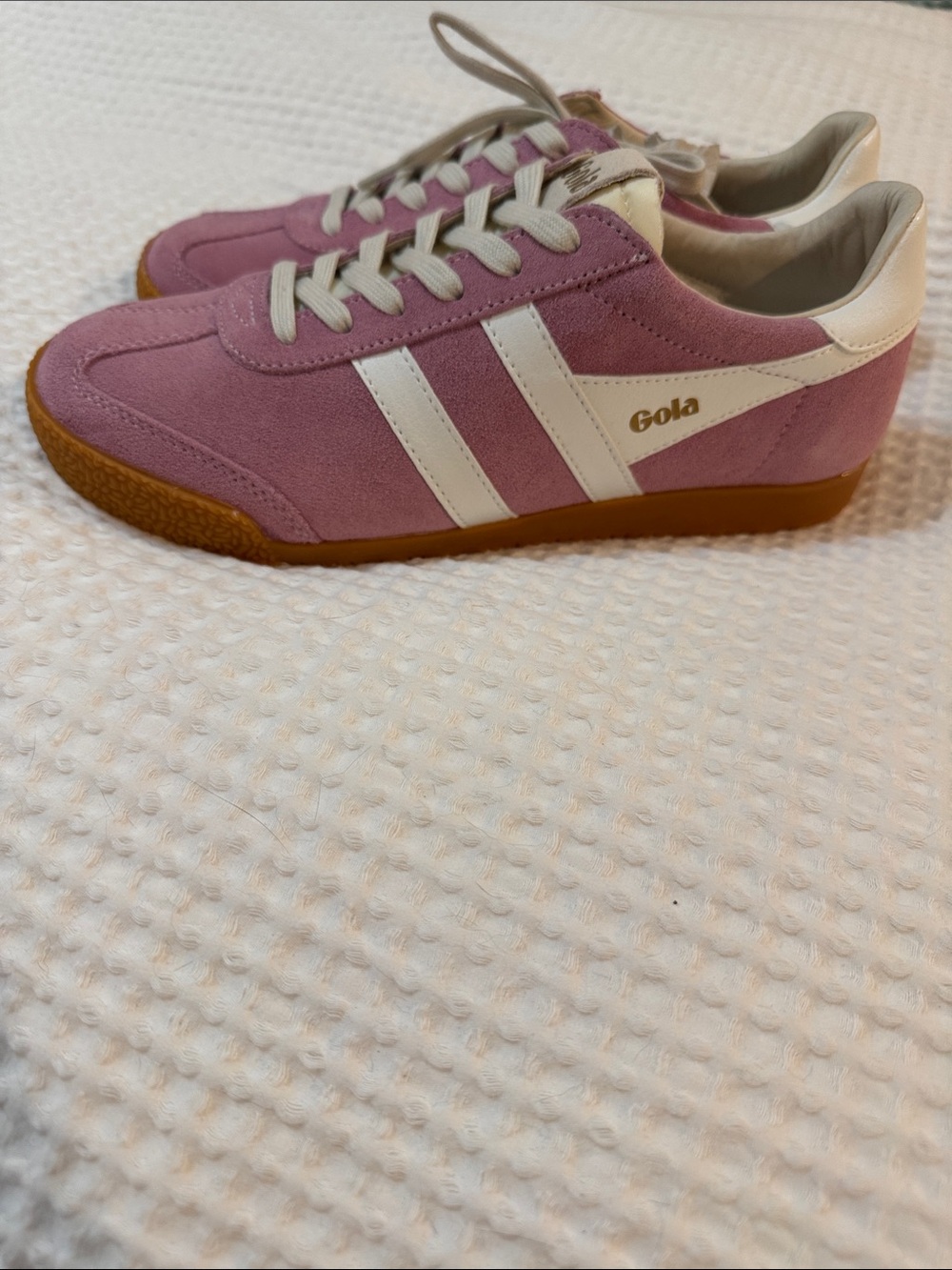 Gola Elan Sneaker in Candy and White. Size 8.5. New. Never worn.